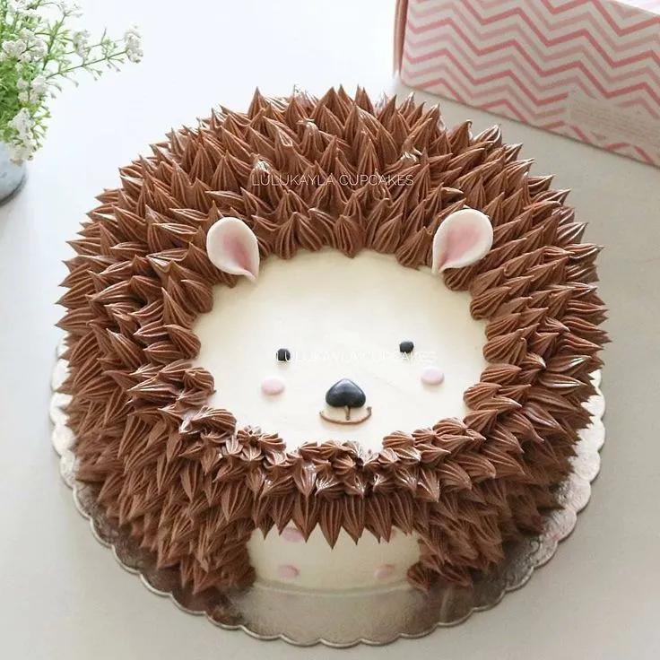 Can you eat this cute Hedgehog Cake ? Tag your friends. By 🌟 ...
