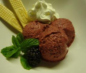 brombeer joghurt eiscreme