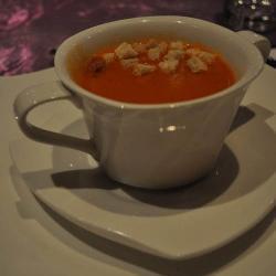 cremige tomaten tofu suppe