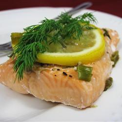 gebackener lachs mit knoblauch und dill