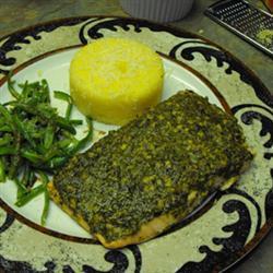 gegrillter lachs mit pesto