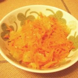 japanischer möhrensalat mit pomelo