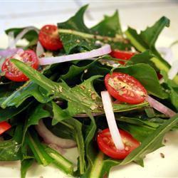 löwenzahnsalat mit tomaten