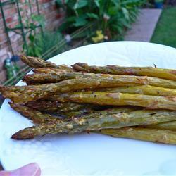 ofengerösteter grüner spargel