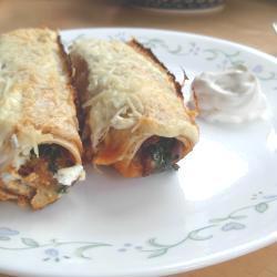 pfannkuchen wraps mit spinat und chorizo