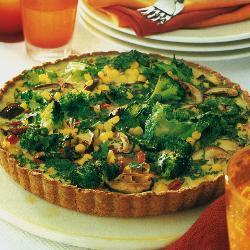 quiche mit brokkoli und roter paprika