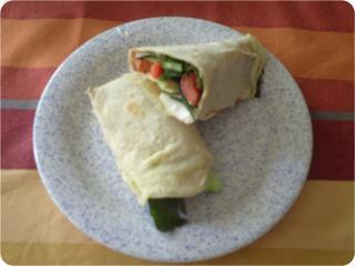 tomaten paprika wraps