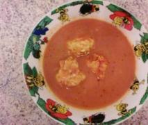 tomatensuppe mit käseklößchen