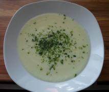 blumenkohl käsesuppe