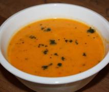 kürbis tomaten suppe